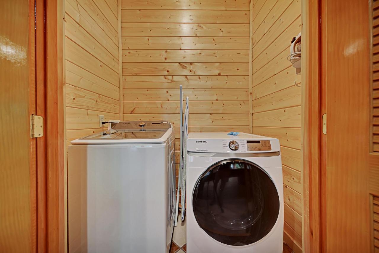 Вилла Gorgeous Large Mountain View Cabin W Hot Tub, Free Wifi, Games Севьервилл Экстерьер фото