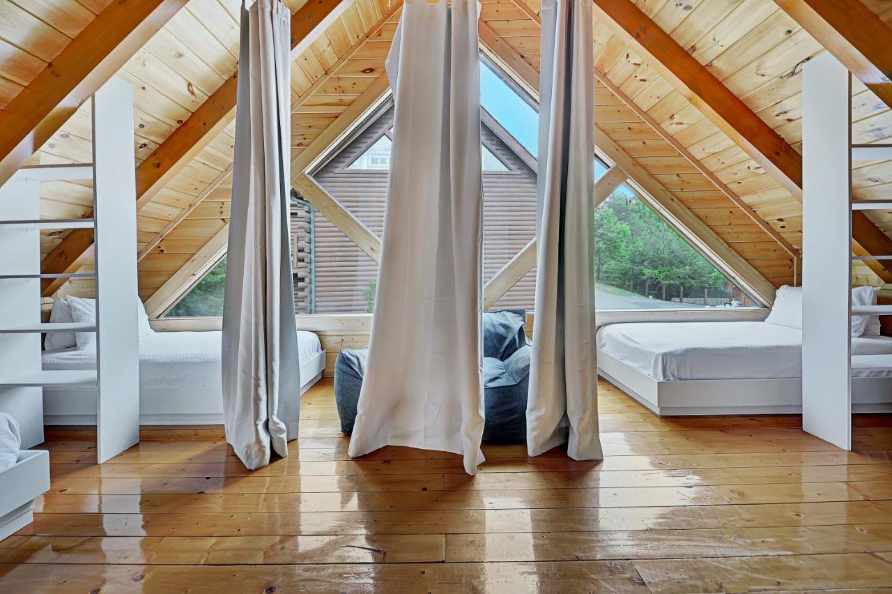Вилла Gorgeous Large Mountain View Cabin W Hot Tub, Free Wifi, Games Севьервилл Экстерьер фото
